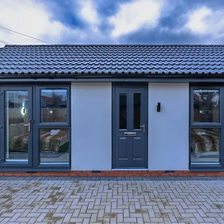 Cosy Studio, Private Parking, Underfloor Heat