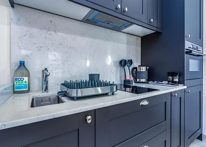 Cosy With Parking And Underfloor Heating Сasa de vacaciones *