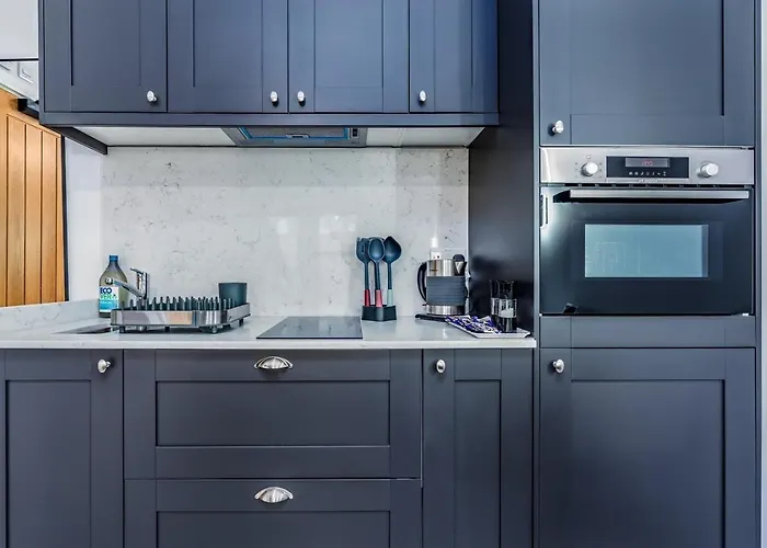 Cosy With Parking And Underfloor Heating * Bristol