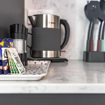 Cosy With Parking And Underfloor Heating * Bristol