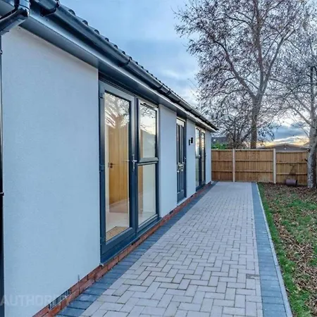 Prázdninový dům Cosy North Bristol Studio With Private Parking *